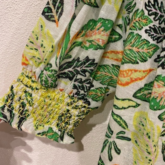 Solid & Striped Willow Wrap Top and Talia Belted Shorts Size Medium EUC - Picture 4 of 6